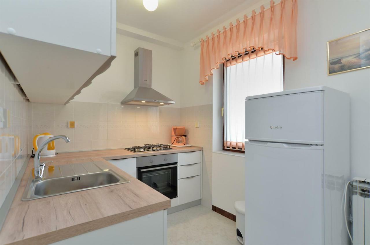 Apartment Gracijela 827 Medulin Ngoại thất bức ảnh